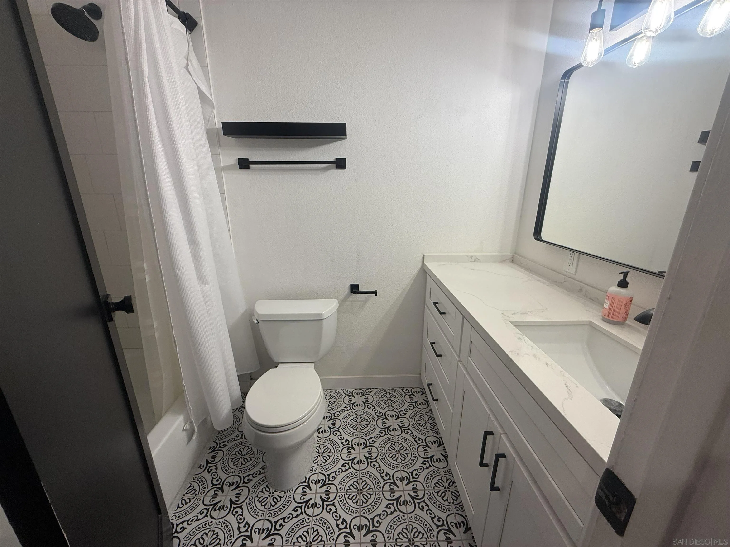 5462 Adobe Falls Rd Unit 11