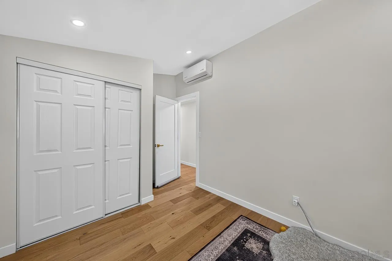 2634 Marathon Dr.
