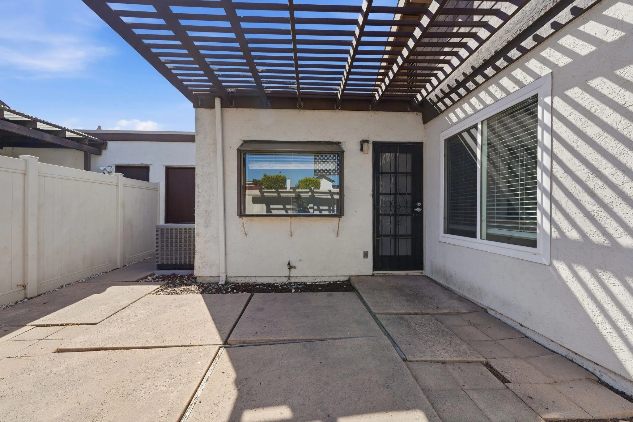 6795 Parkside