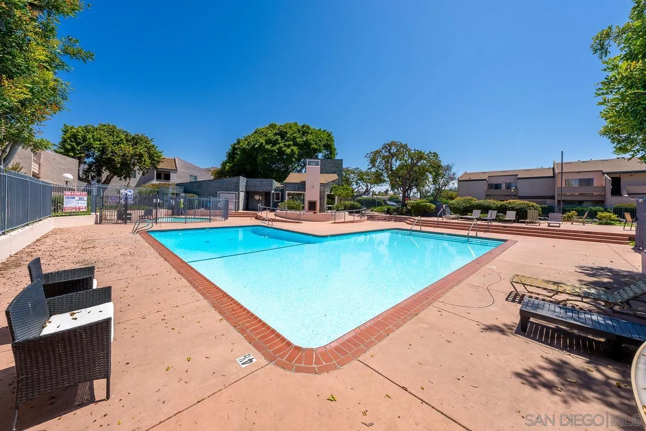 3266 Ashford St. Unit M