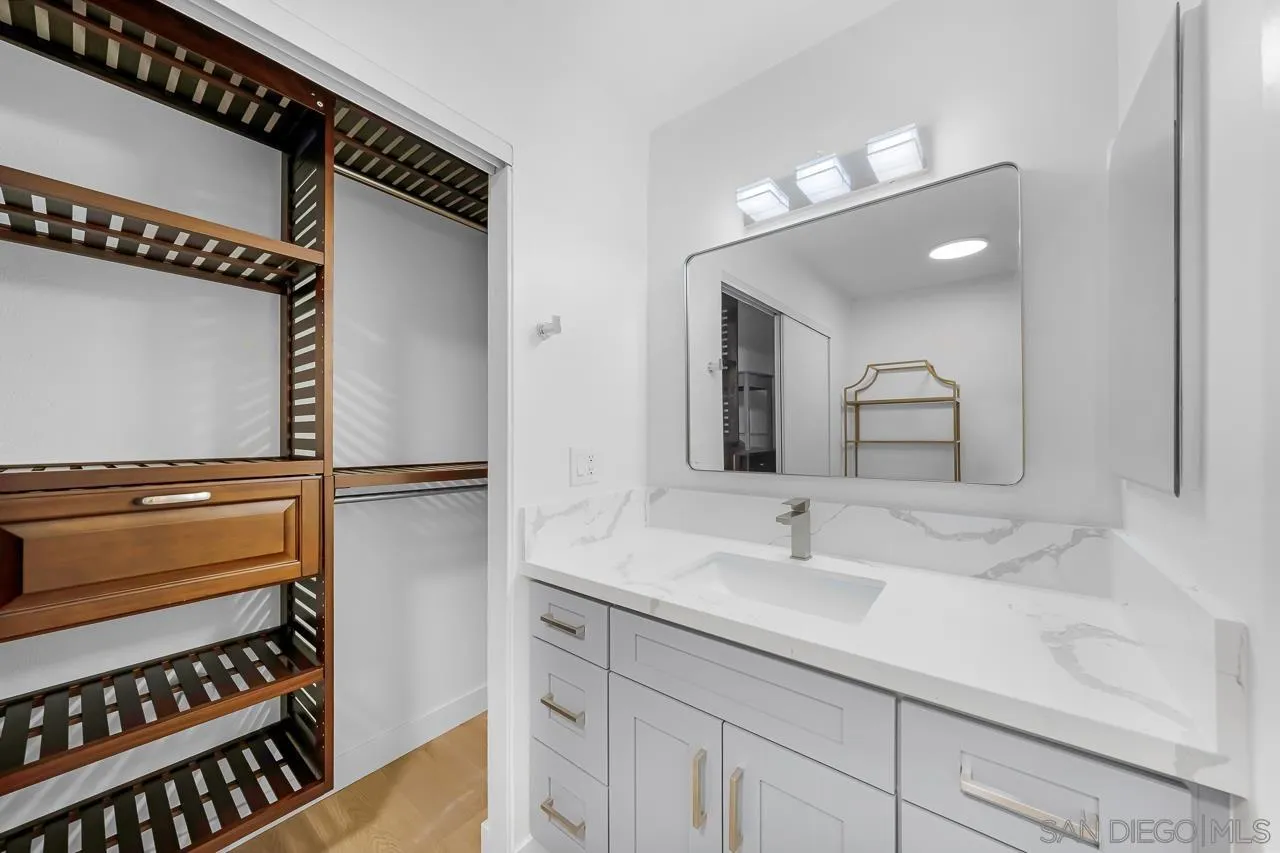 3266 Ashford St. Unit M