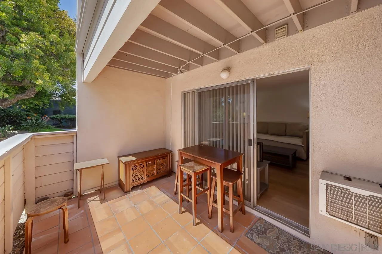 3266 Ashford St. Unit M