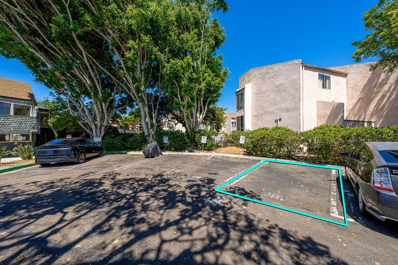 3266 Ashford St. Unit M
