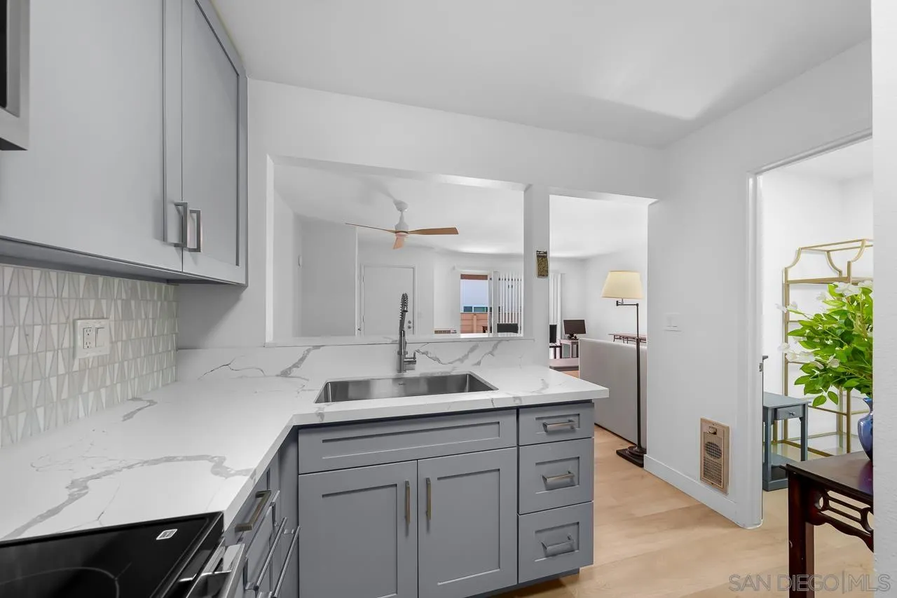 3266 Ashford St. Unit M