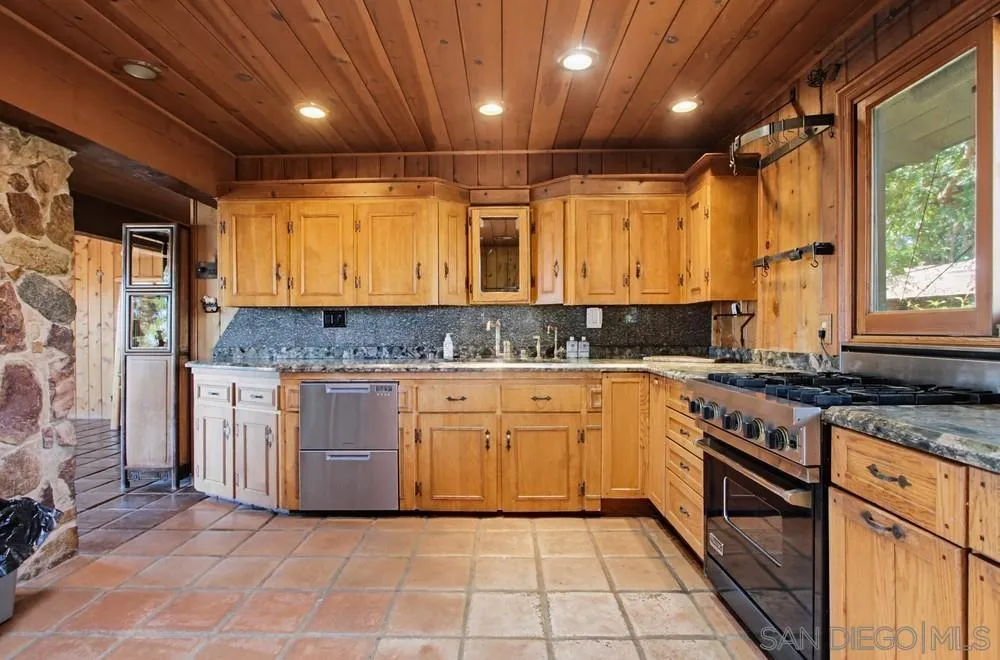 28605 Rolling Rock Rd.