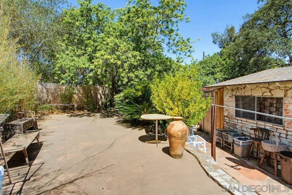28605 Rolling Rock Rd.