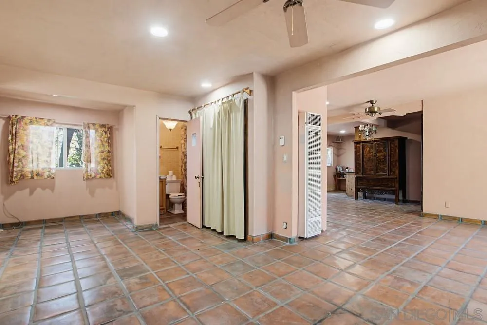 28605 Rolling Rock Rd.
