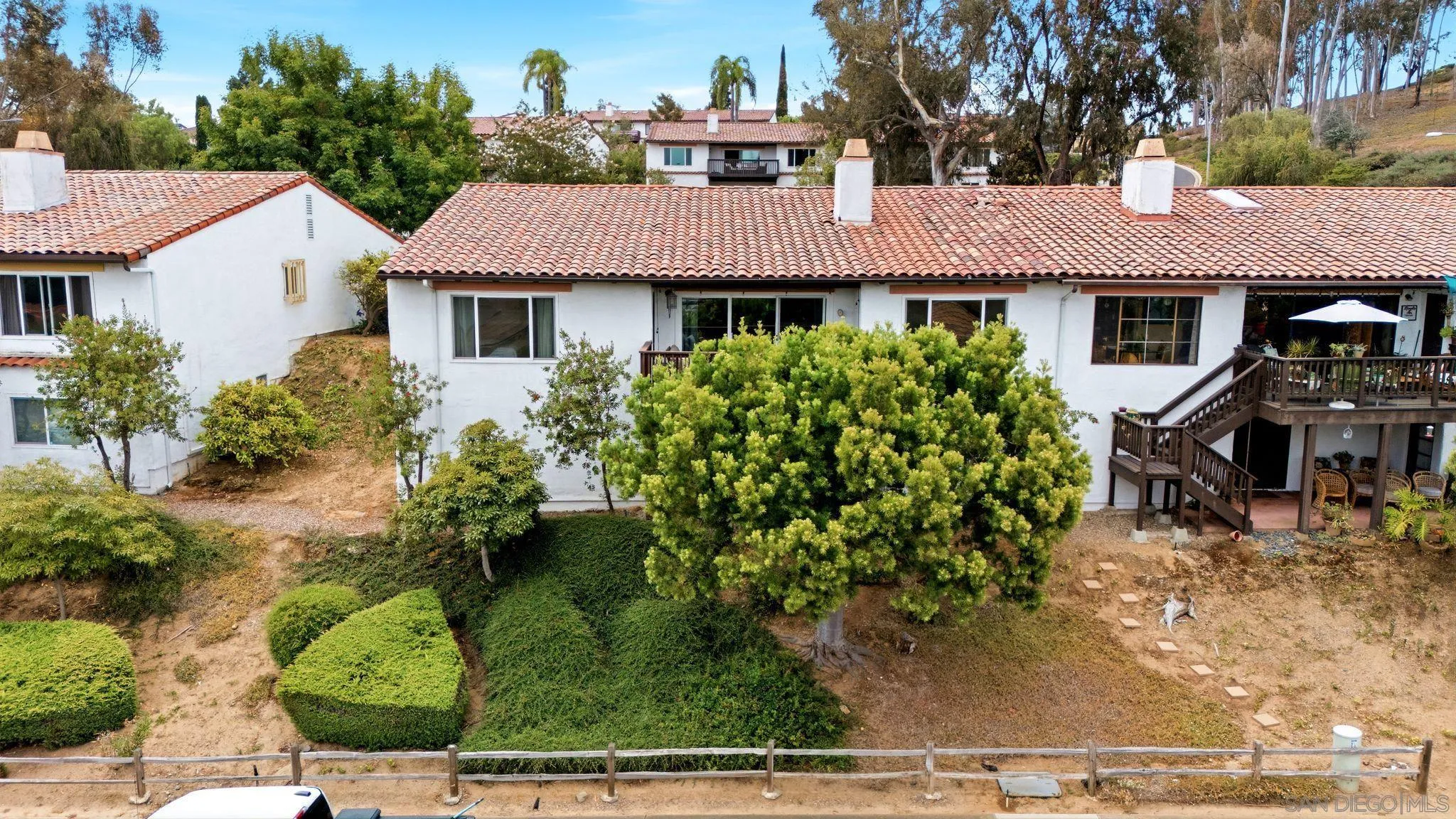 1126 San Jacinto