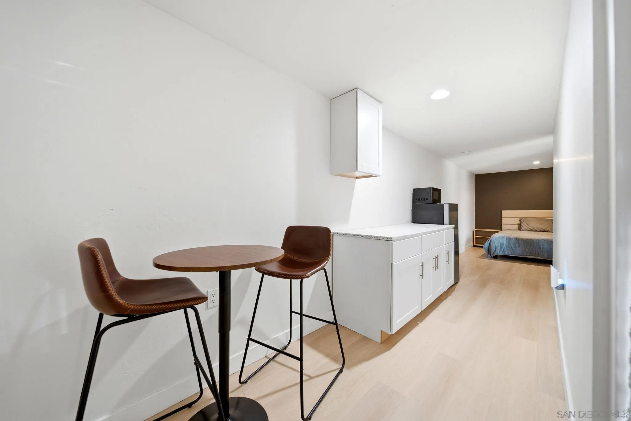 1126 San Jacinto