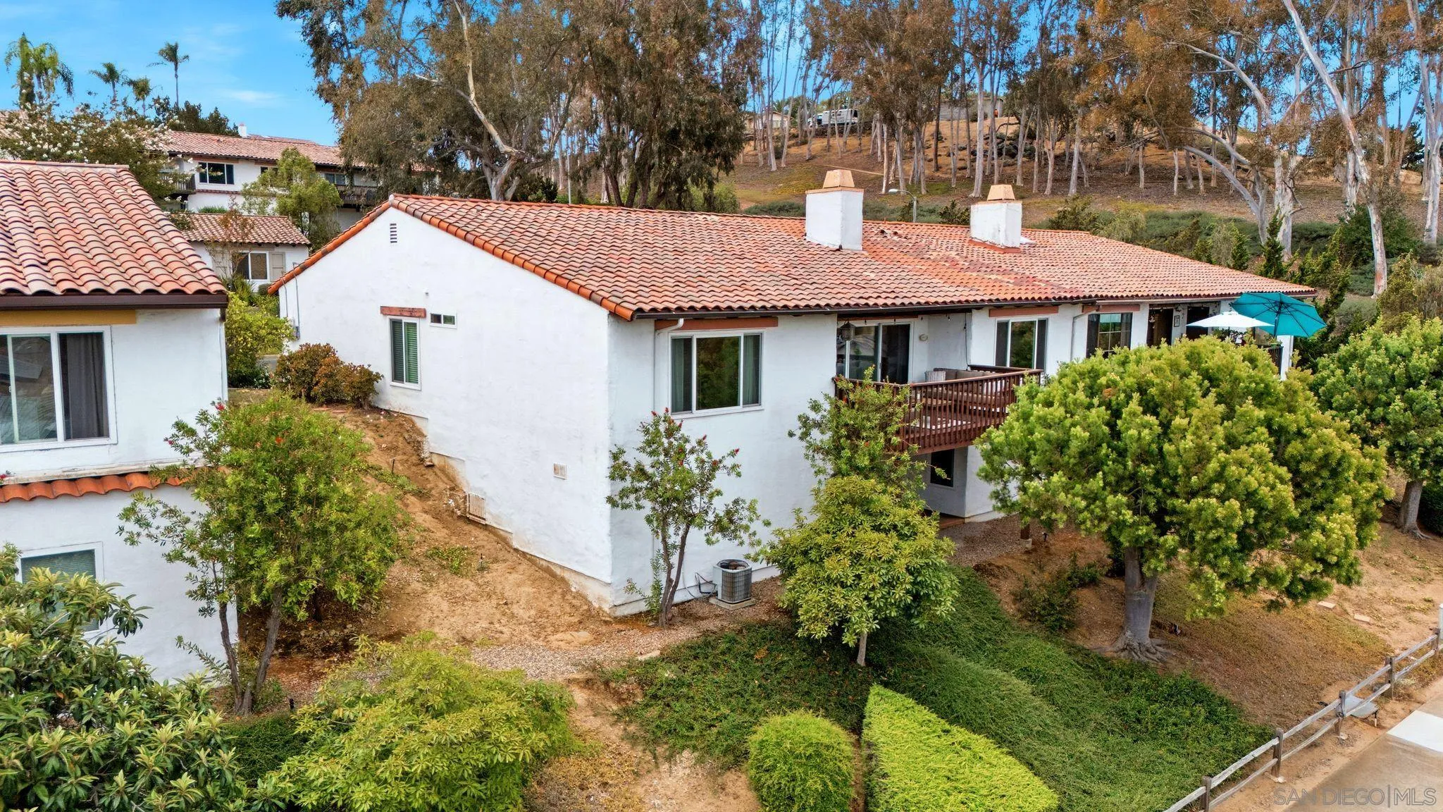 1126 San Jacinto