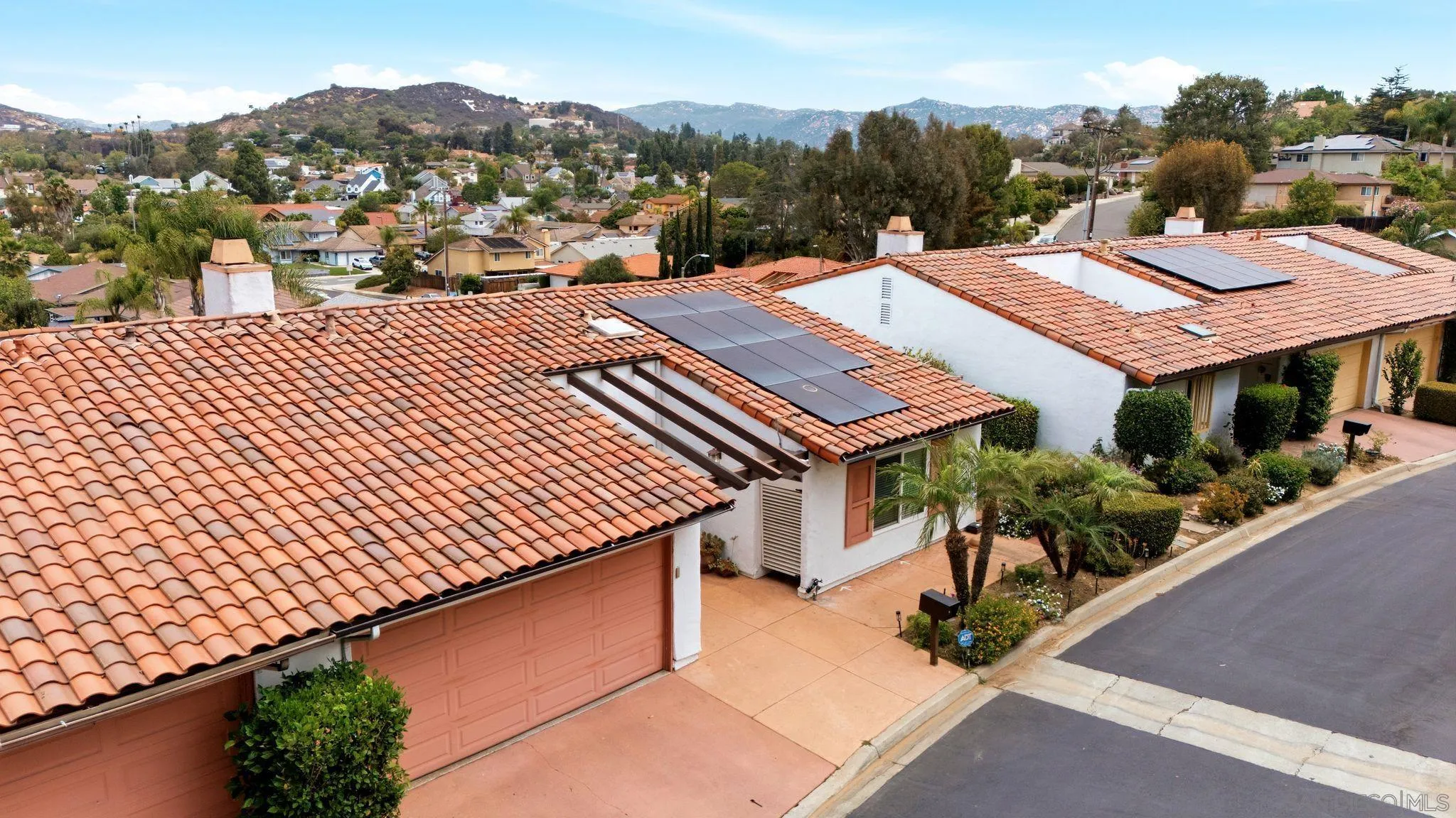 1126 San Jacinto