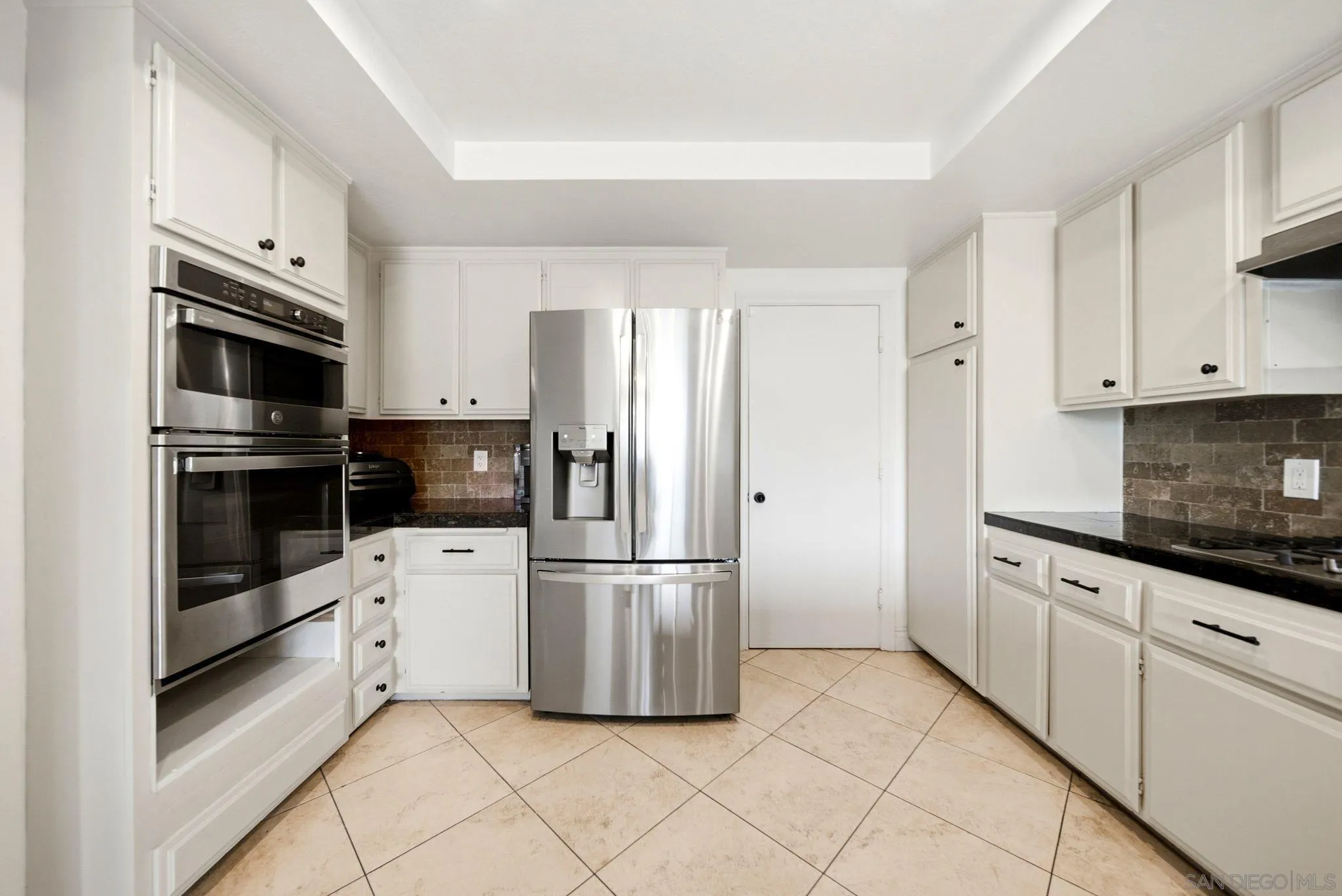 1126 San Jacinto