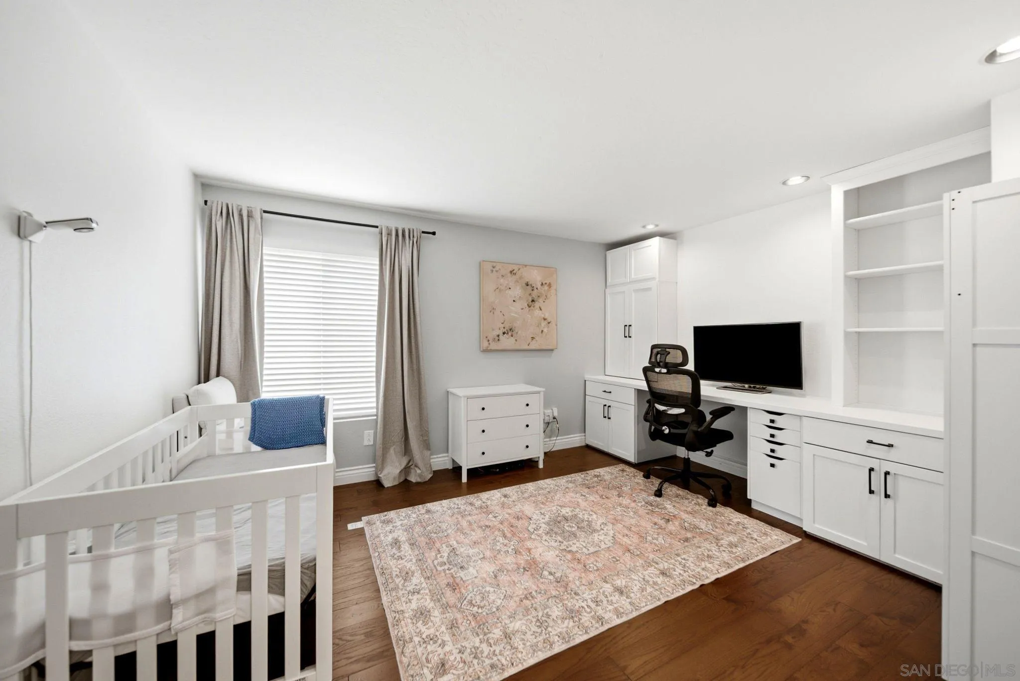1126 San Jacinto