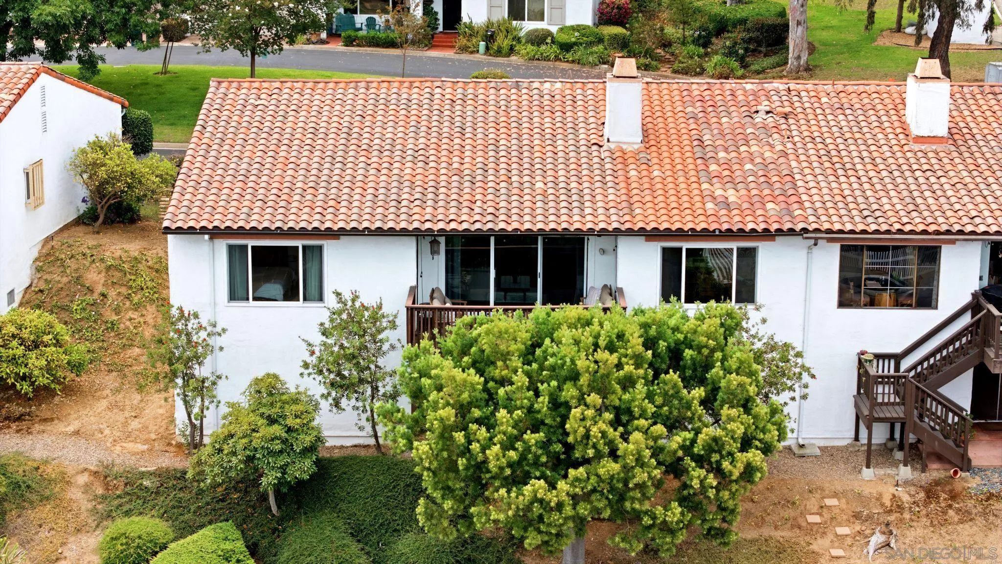 1126 San Jacinto