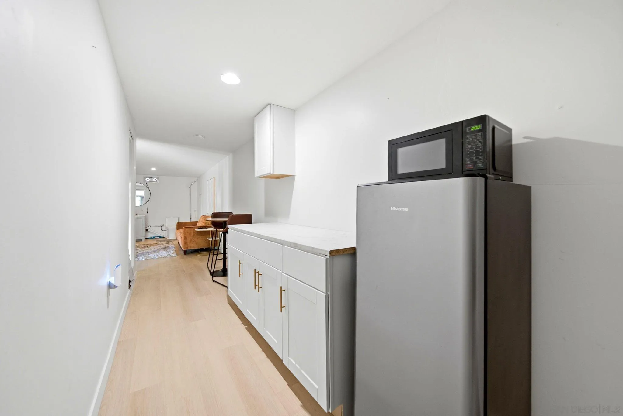 1126 San Jacinto