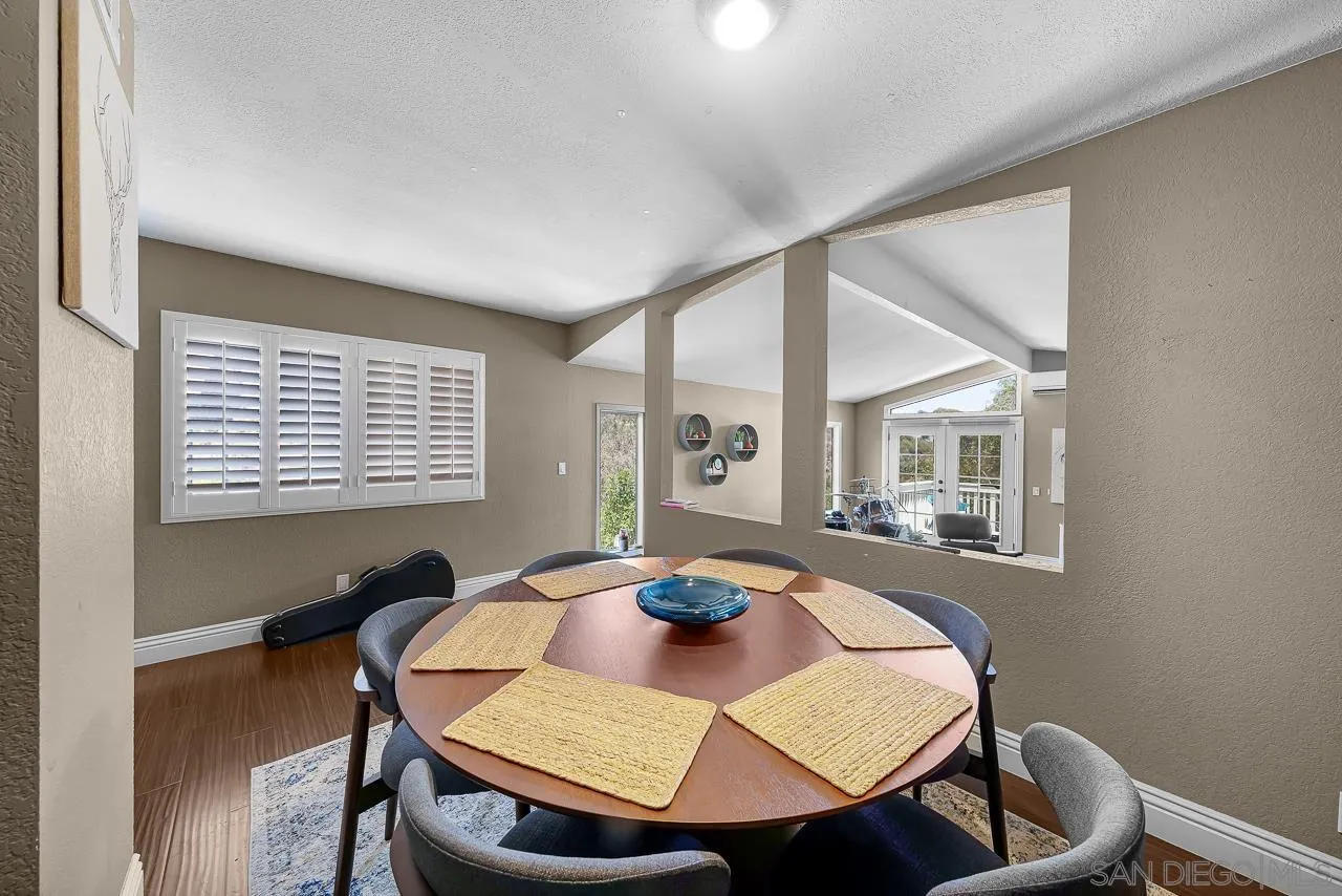 1545 Gregory St.