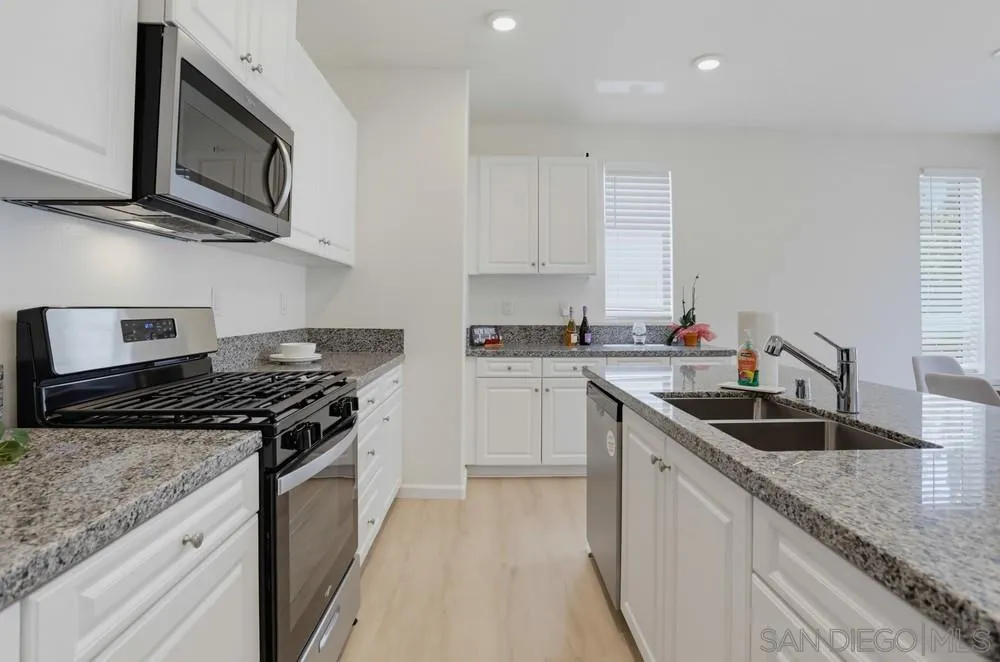 973 Bradley Way