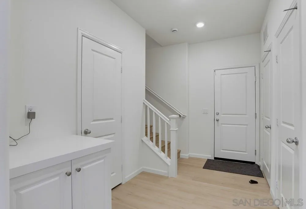 973 Bradley Way