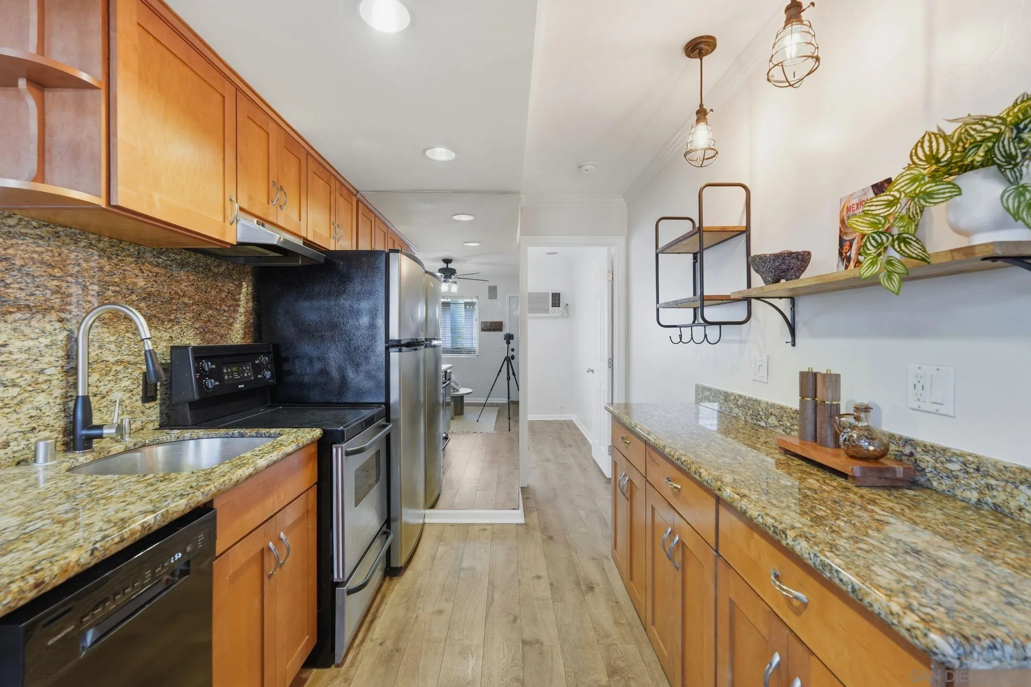 3747 32nd St Unit 6
