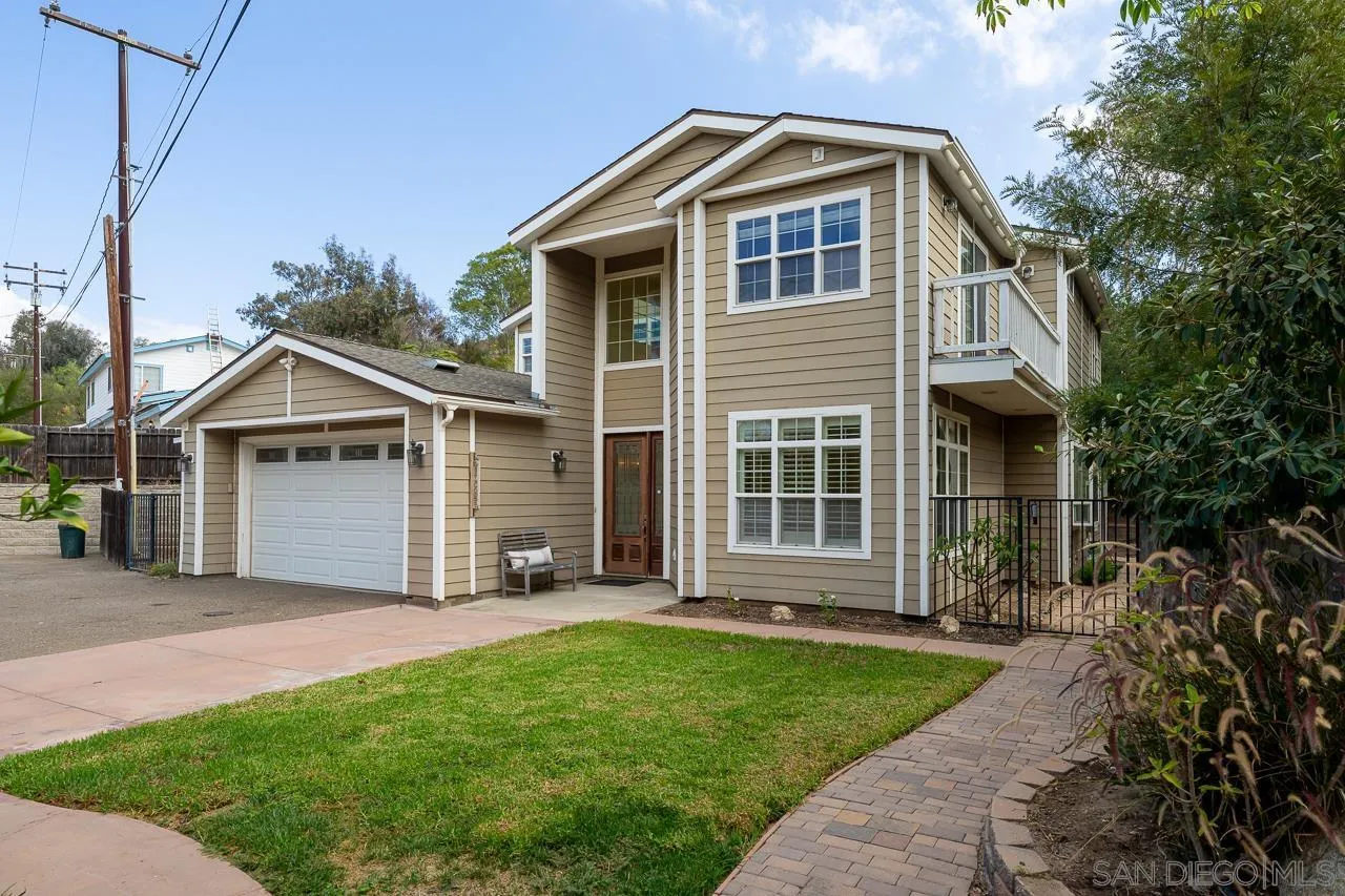 14679 Lazy Dog Way