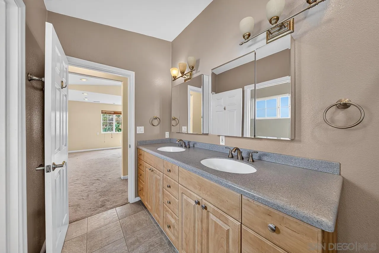 14679 Lazy Dog Way