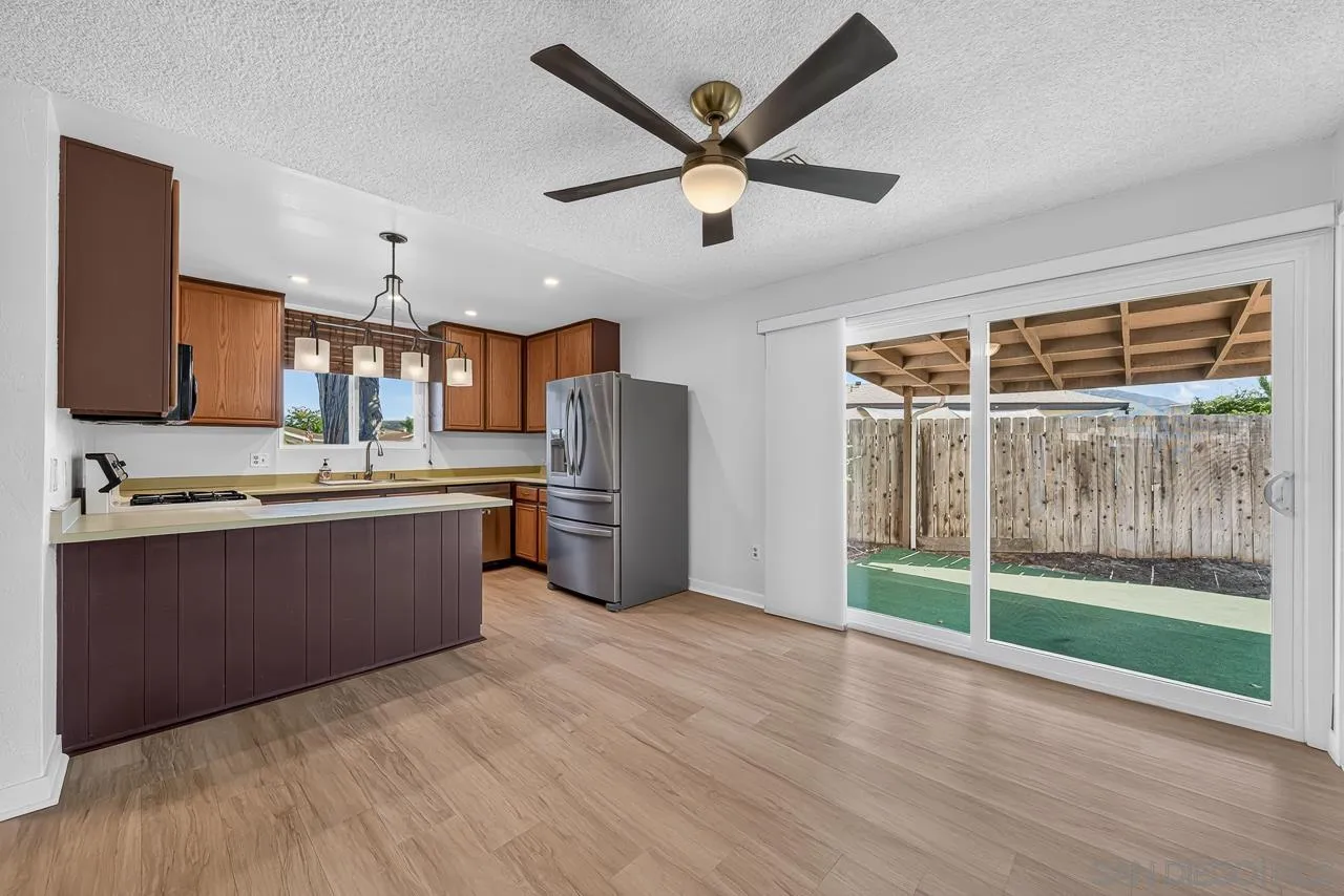 9364 Leticia Dr.