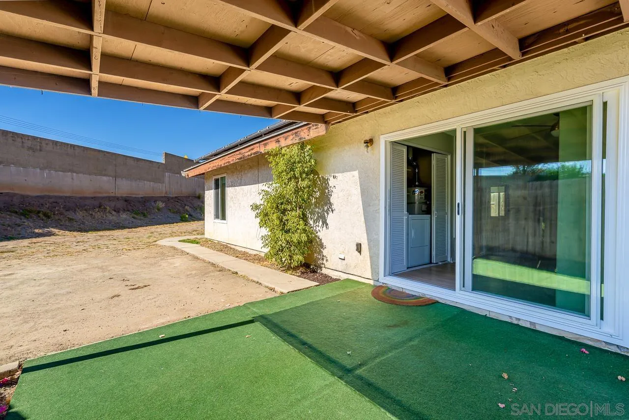 9364 Leticia Dr.