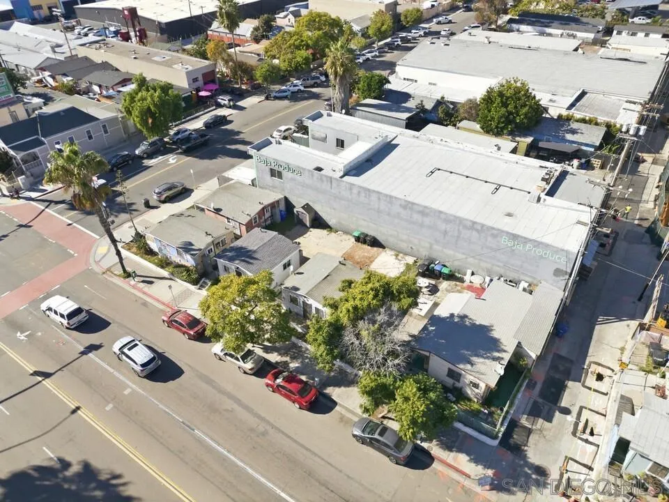 1028-44 Cesar E Chavez Pkwy