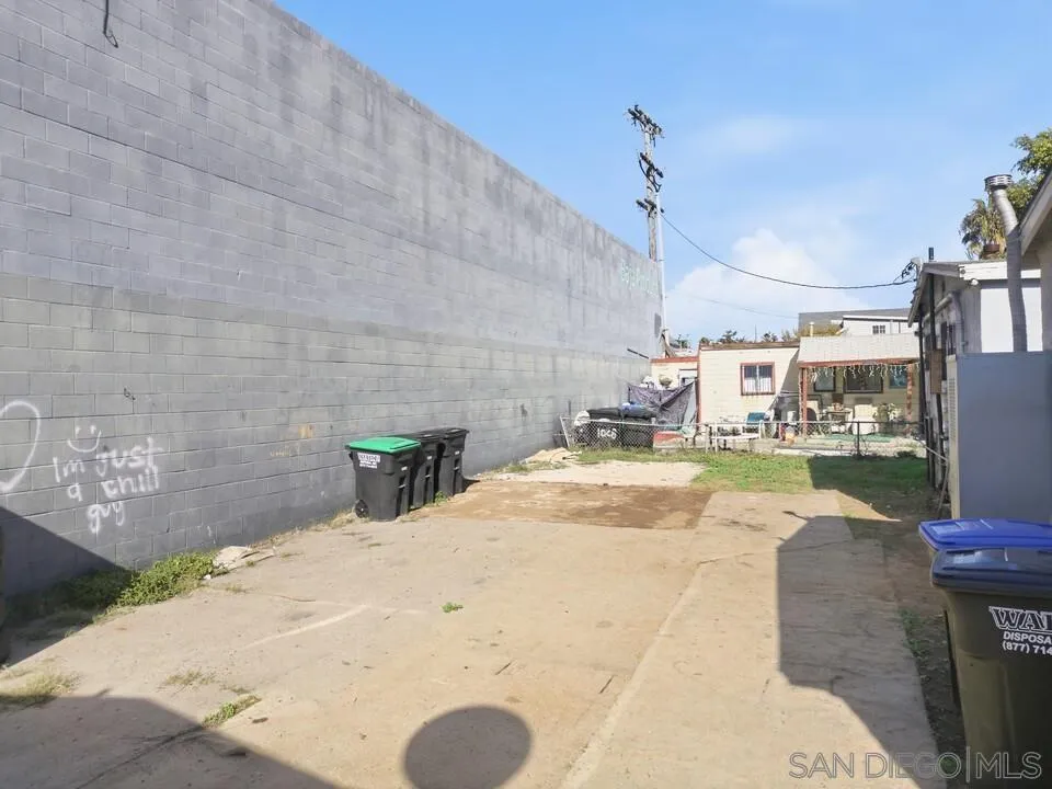 1028-44 Cesar E Chavez Pkwy