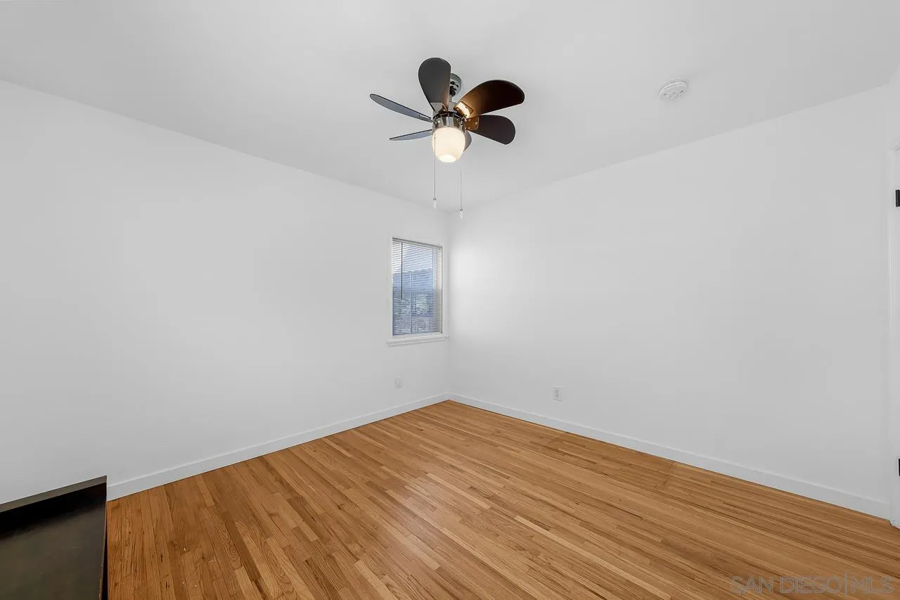 1005 E 2nd St.