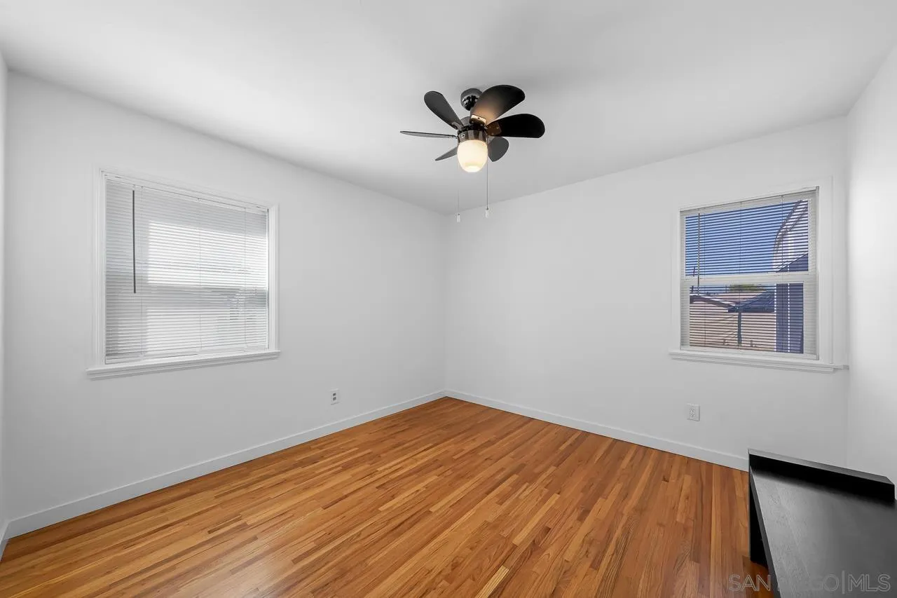 1005 E 2nd St.