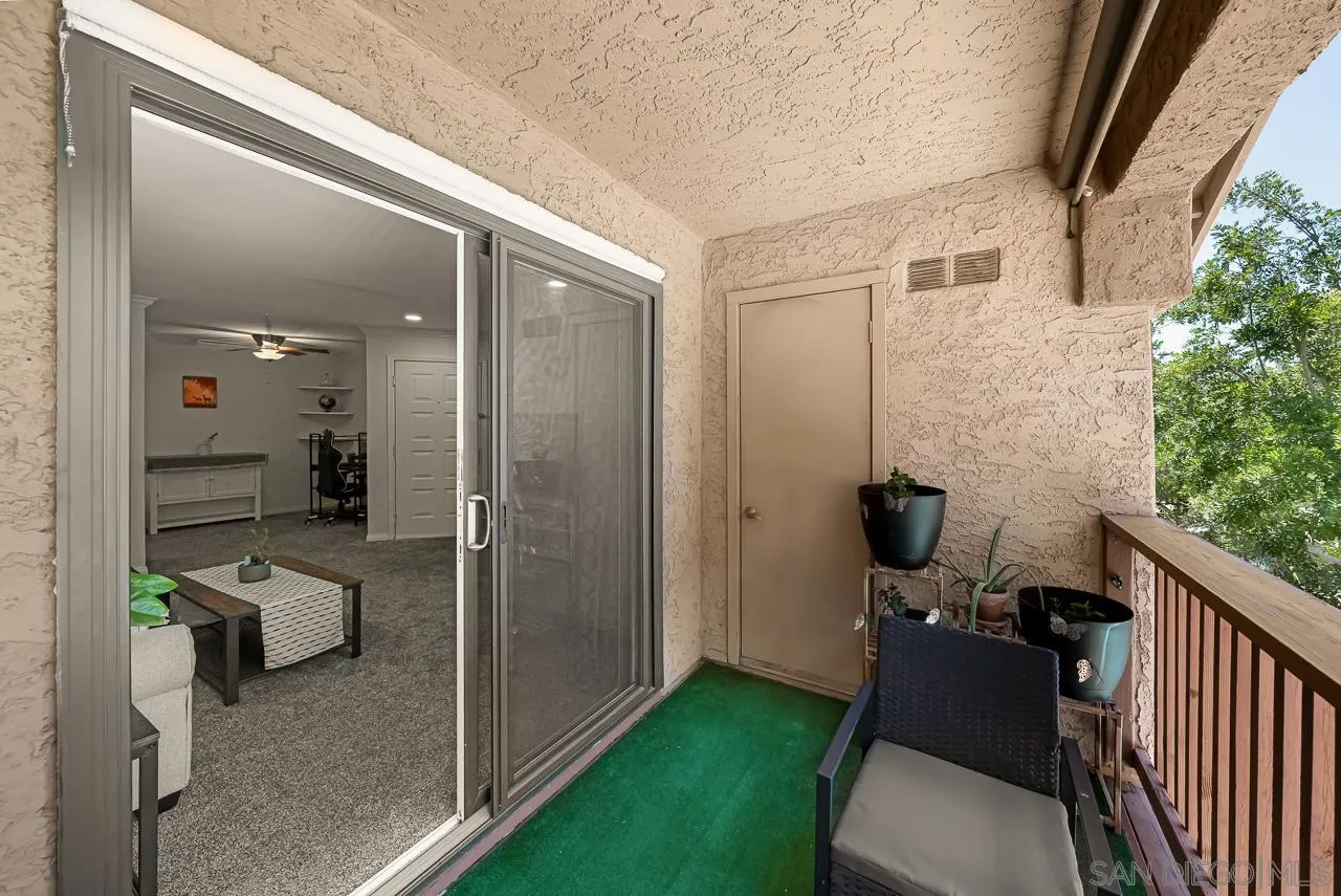 12015 Alta Carmel Ct Unit 299