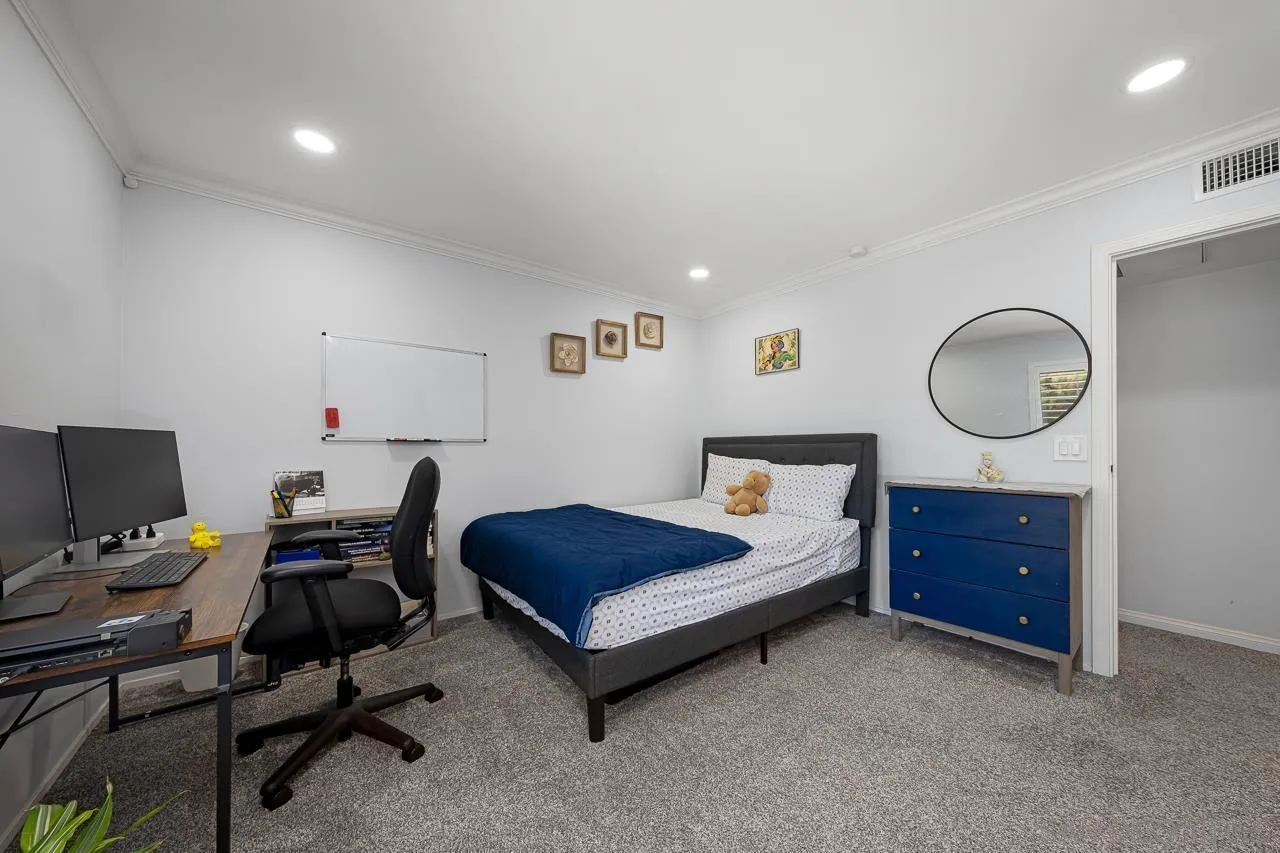 12015 Alta Carmel Ct Unit 299