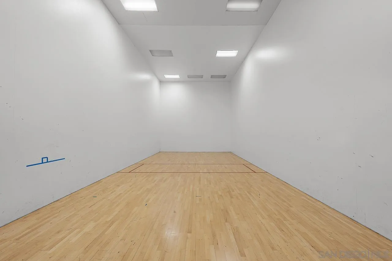 12015 Alta Carmel Ct Unit 299