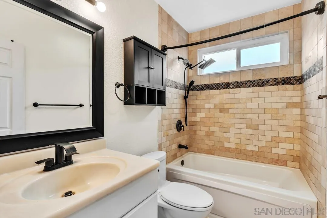 4425 50th St Unit 17