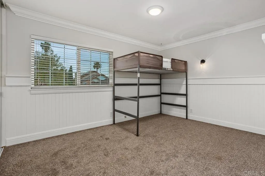 856 Oro Grande Street