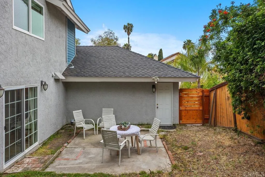 856 Oro Grande Street