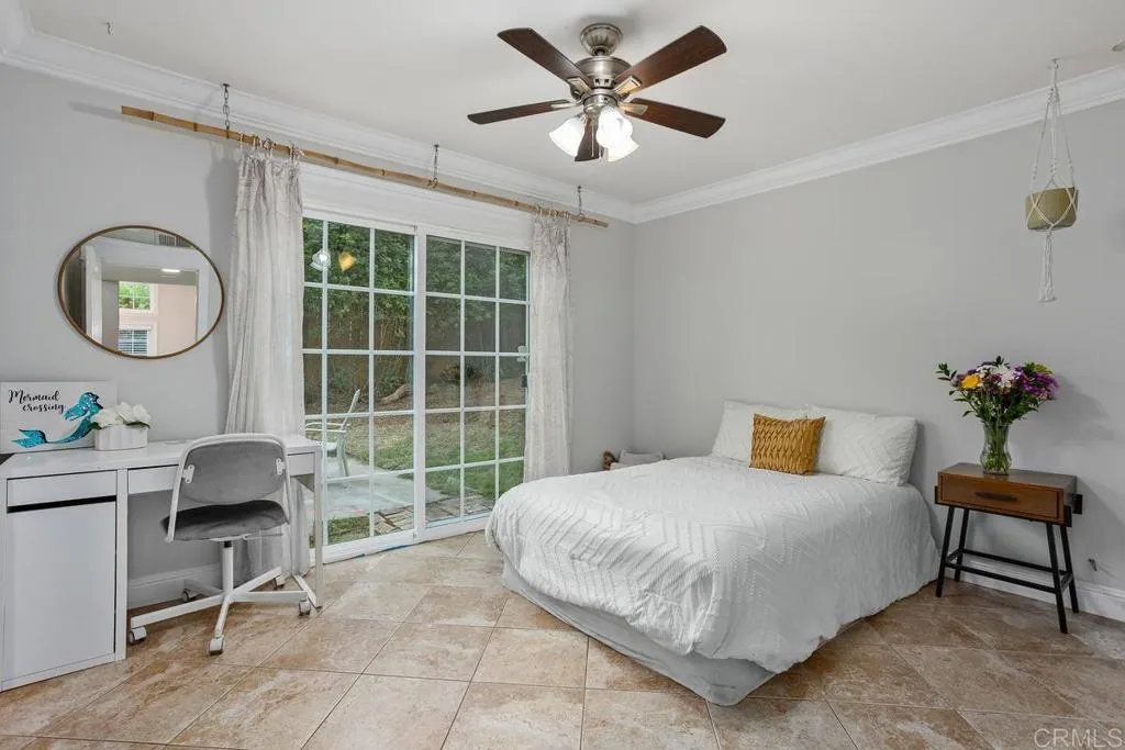 856 Oro Grande Street