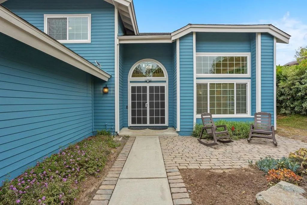 856 Oro Grande Street