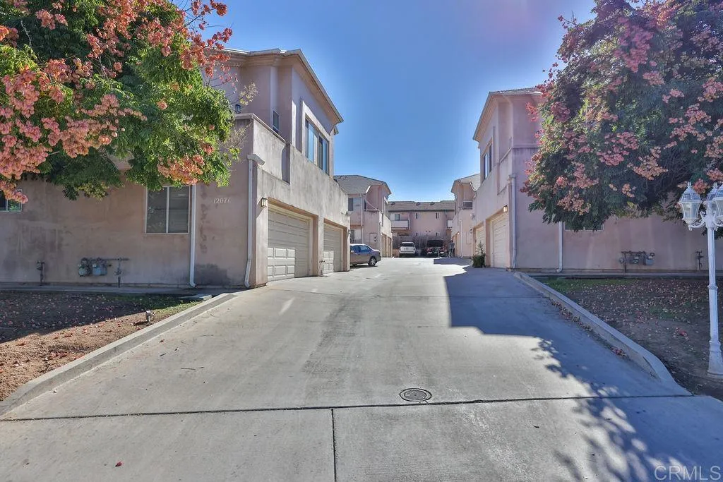 12069 Lemon Crest Drive