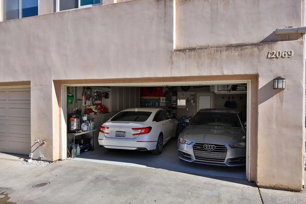 12069 Lemon Crest Drive