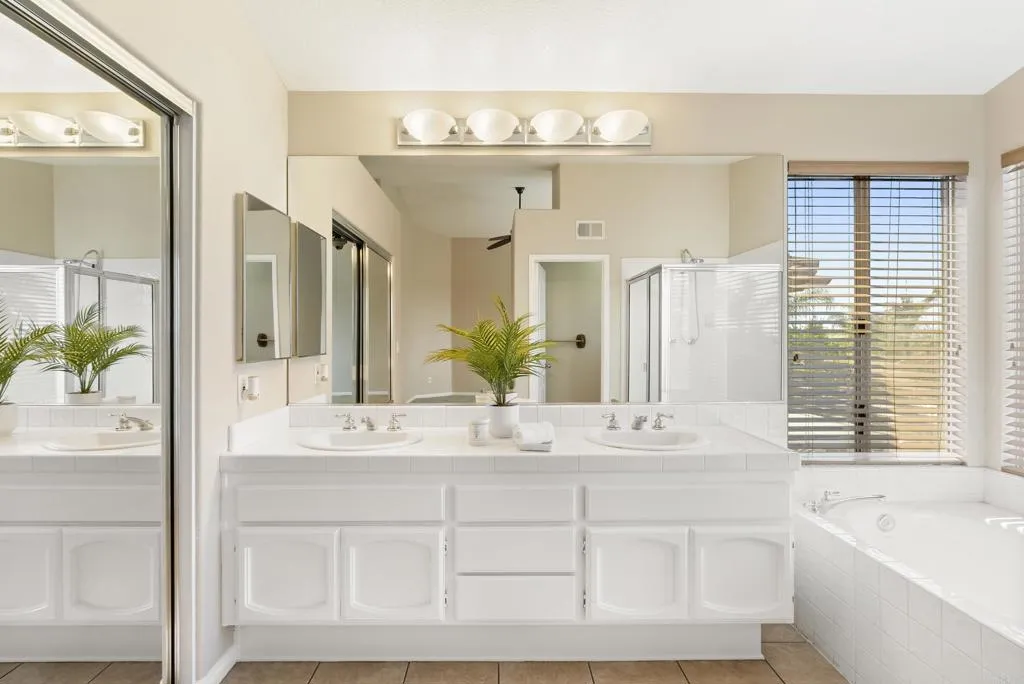 2383 Forest Oaks Drive