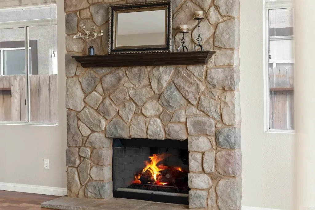 2383 Forest Oaks Drive