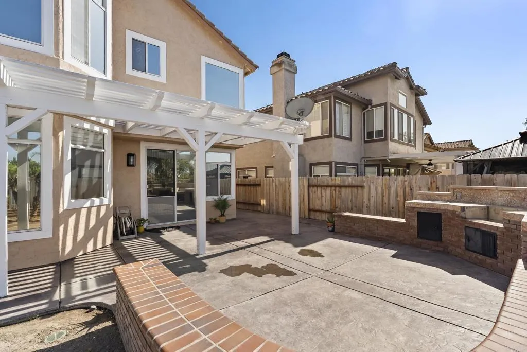 2383 Forest Oaks Drive