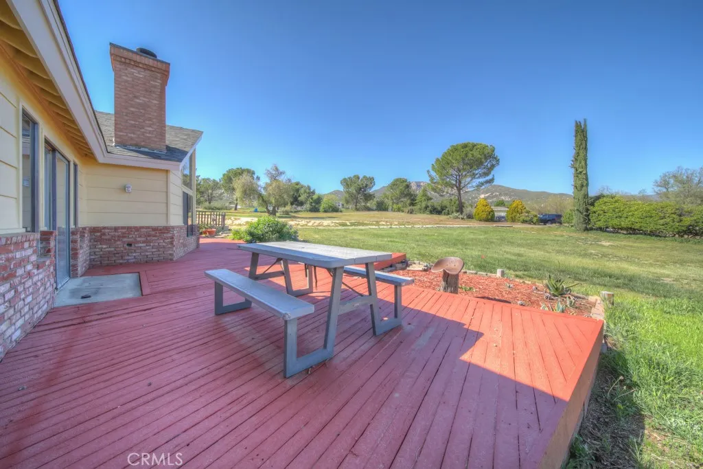 49525 Mescalero Court