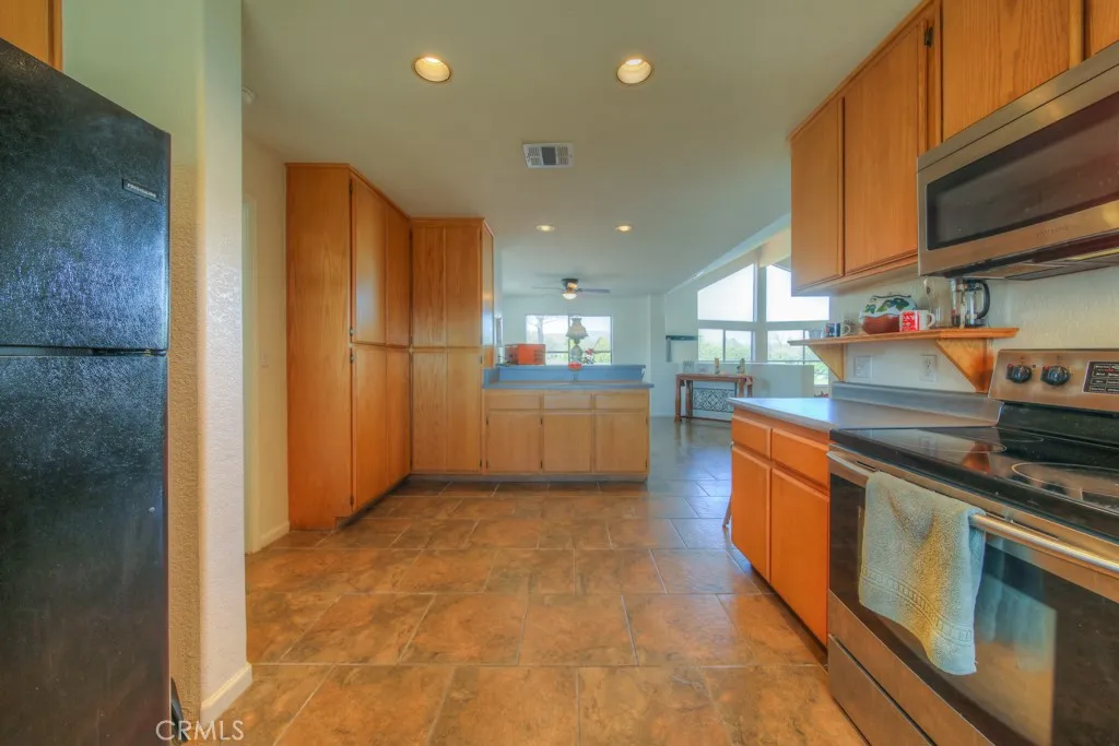 49525 Mescalero Court