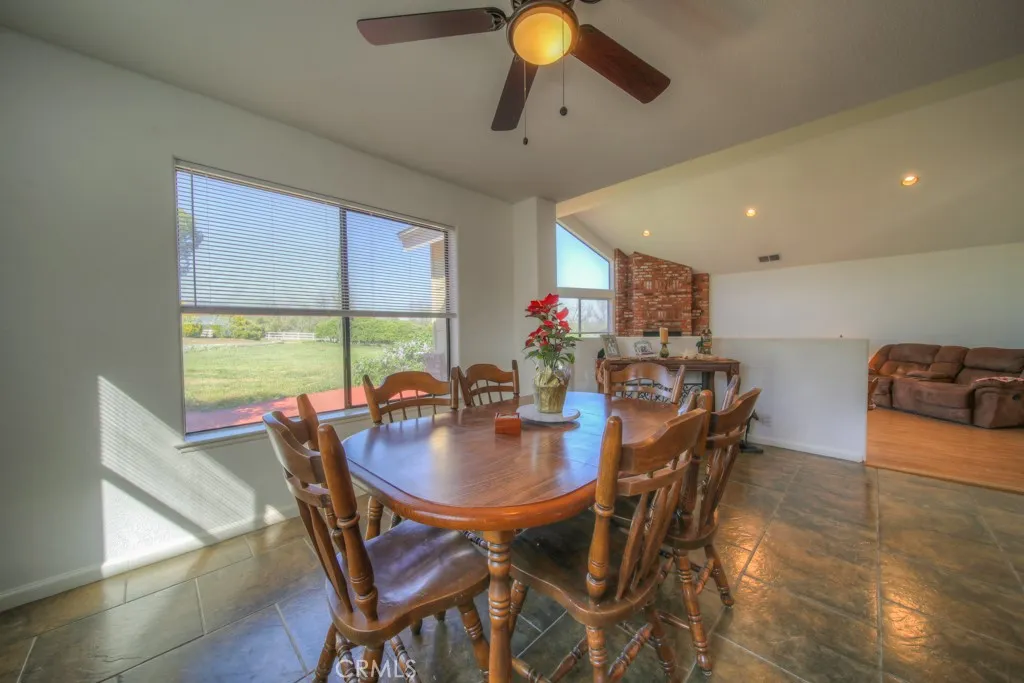 49525 Mescalero Court