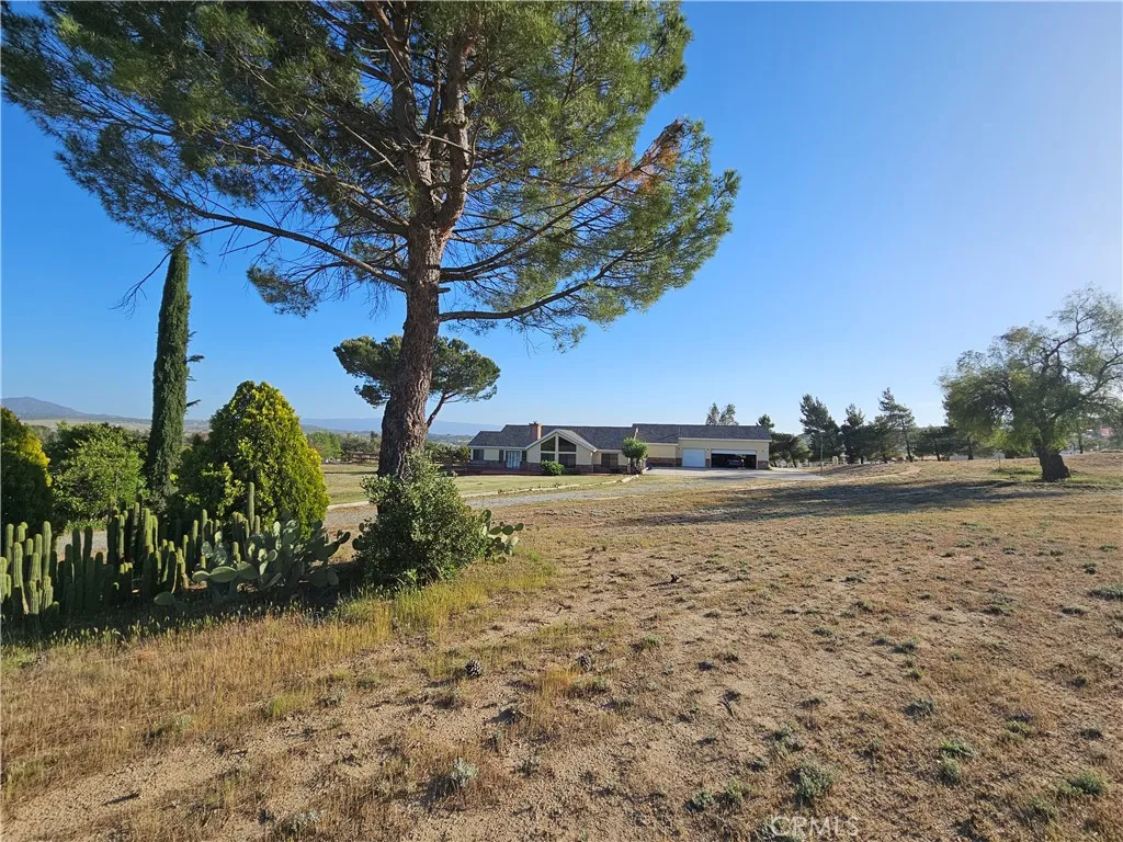 49525 Mescalero Court