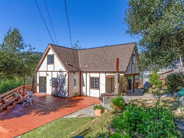20795 Locust DR