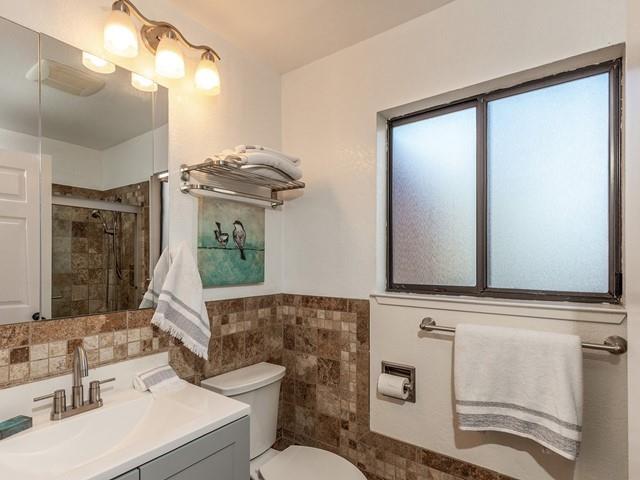 20795 Locust DR